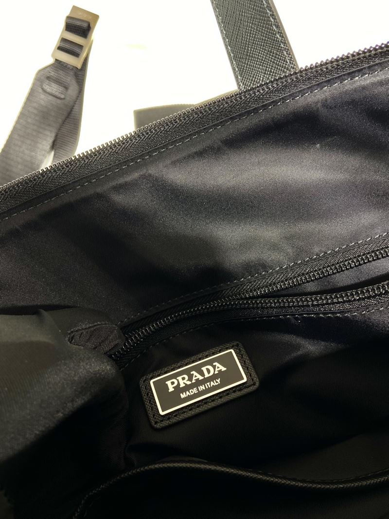 Pra*a tote bags